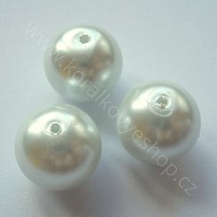 Voskovaná perlička - 13 mm - bílá