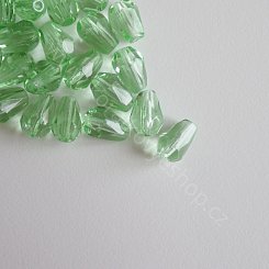 Broušená slza - světle zelená - 7 mm